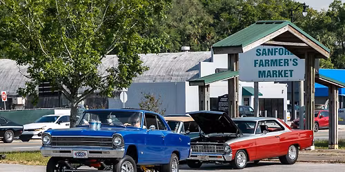 The Market Restaurant Hash Browns & Hot Rods