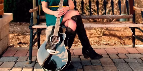 Live Music With-Courtney Sullivan!