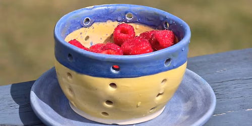 Stoneware on the Wheel - Berry Bowl with Drip Tray