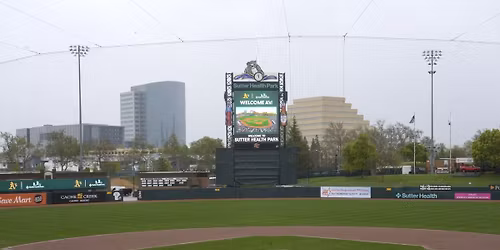 Parking It's A 2000's Party - Sacramento