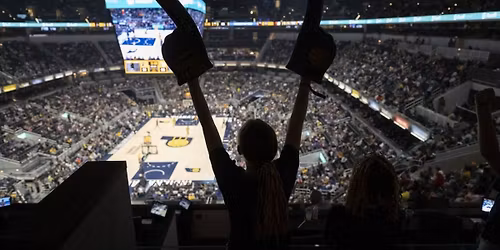 Parking Indiana Pacers at Sacramento Kings
