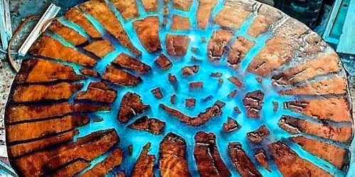 PORT MACQUARIE NSW- RESIN RIVER & SERVING BOARD WORKSHOP\/CLASSES