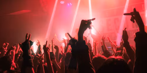 Second, \u00c7a\u011fr\u0131 Sinci, Hipersona in \u0130stanbul