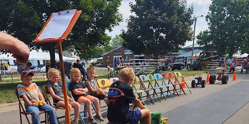 Kids Pedal Tractor Pull at Scott County Fair