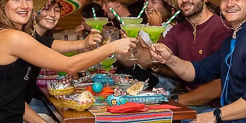 Women\u2019s over-40 Adventure - Fiesta de Kayak 