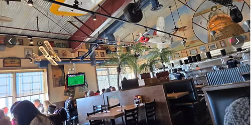 Thursday Sketch- 2\/12- Pilot Pete's -Schaumburg