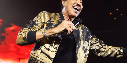 Smokey Robinson with Gladys Knight Hollywood Tickets