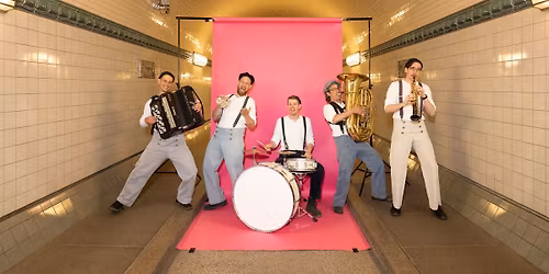 mahoin \u2013 Musik in Matrosenhosen