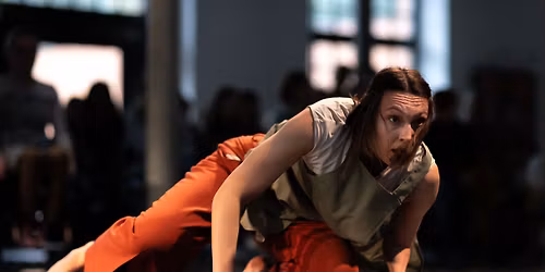 WEWN\u0118TRZNE \/ ZEWN\u0118TRZNE | warsztat ruchowy z Adriann\u0105 Mrowiec