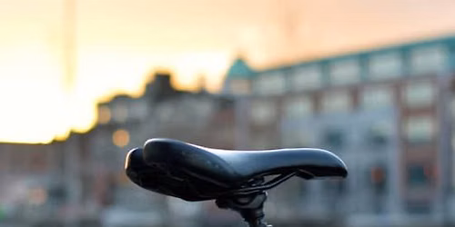 Ultimative E-Bike Tour durch Berlin mit Biergartenstopp