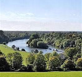 FREE WALK-6 mile Richmond circular-some Thames Path, a Royal Park & more
