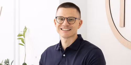 R\u0119ka wspinacza i profilaktyka kontuzji\u201d - Kuba Bielawski