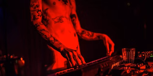 Carrageenan & Christophe Cl\u00e9bard (B)