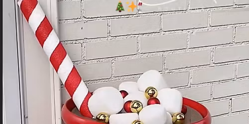 DIY Christmas Porch Decor