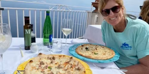 Women Who Wine and Wander - Italy