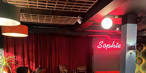 Hetken Runoilta @ Sophie