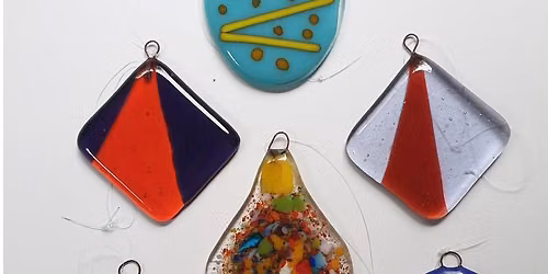 Fused glass workshop with Fiona Moir 