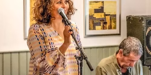 S\u00f8ndagsmatin\u00e9 med Arp & Scharff