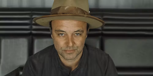 Niels Geusebroek sings Coldplay