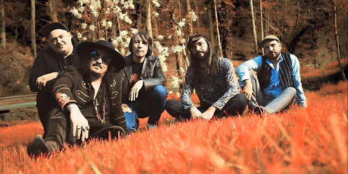 Umsonst und Drau\u00dfen mit Aaron Brooks and The Bone Cirkus
