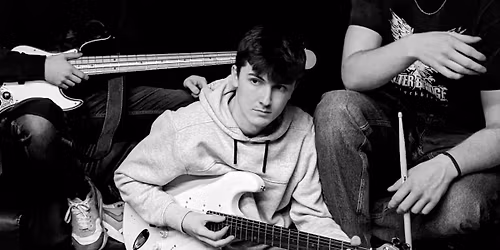 Minifigure + Type Red + Canada Hill