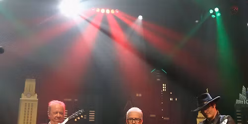 Los Lobos with Greyhounds