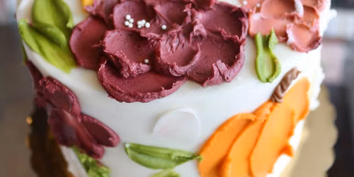 Intro to Cake Decorating + Floral Pumpkin Buttercream Painting (November 18)