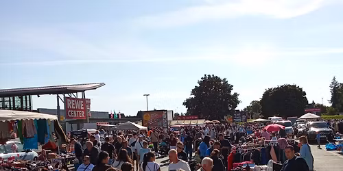 Flohmarkt REWE Center L\u00fcbeck