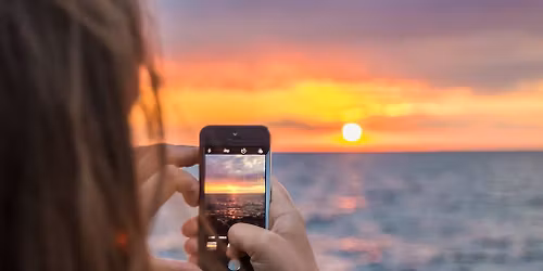 Adult Art Night: iPhone\/Android photography (21 and older) Nov. 15 (7-9pm)