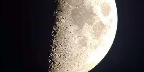 Stargazing at the Secret Garden 