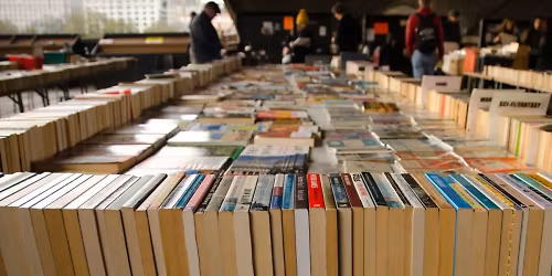 Thousand Oaks Library Book Sale!