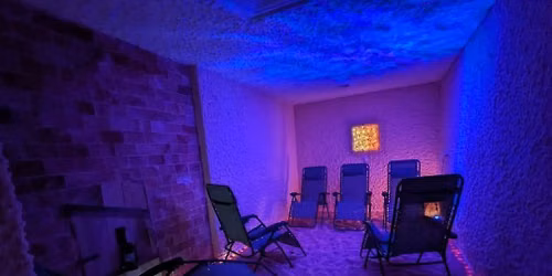 Reiki, Salt & Spa