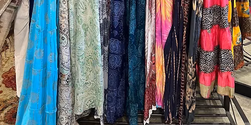 Artisan Market (during Farmers Market)
