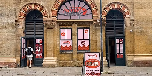 Premier Protein's Fuelling Friendships Pop-Up Sauna