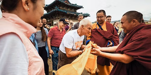 Tal\u00e1lkoz\u00e1s a Buddh\u00e1val \/\/ Meeting the Buddha | PREMIER