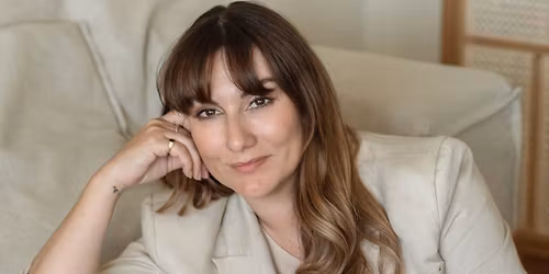 Skapa en sund relation till dig sj\u00e4lv - med Nathalie Rajic