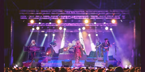 Seven Wonders-Fleetwood Mac Tribute @The Beaverwood 