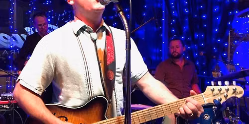 Hoppie Vaughn @M2I at the Rockhouse Marina