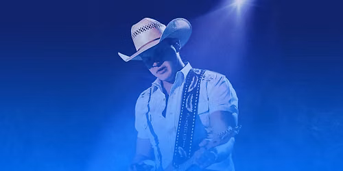 Jon Pardi, Alexandra Kay & Sadie Bass at the Ford Idaho Center
