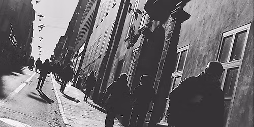 G\u00f6tgatans historia \u2013 En j\u00e4kligt fr\u00e4ck stadsvandring