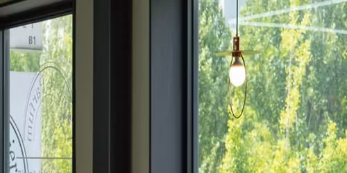 \ub93c\ubbf8\uc5d0\ub974 \ud37c\ud4f8 \uc5f0\ub0a8\uc810: \uac10\uac01\uc801\uc778 \ud5a5\uc218 \uc870\ud5a5 \uc6cc\ud06c\uc0f5