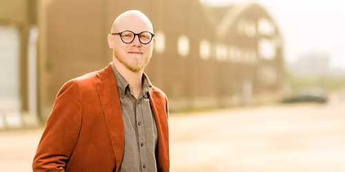 Varf\u00f6r demokrati? D\u00e4rf\u00f6r demokrati! Fri entr\u00e9