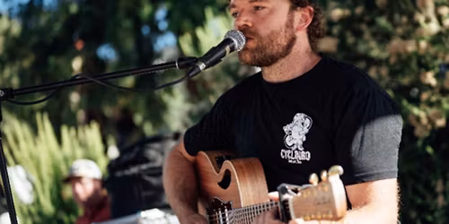Live at the Library - Tom Booth