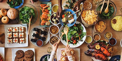 Zondagse shared lunch XMAS edition - 23 euro