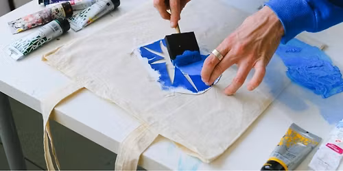 School Holidays: Bag Decorating - Newcastle City Library
