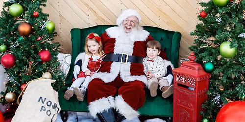 Downtown Iowa City - Santa Saturdays 