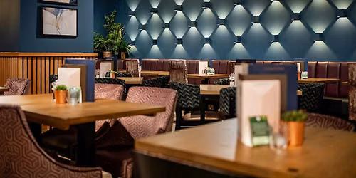 Speed Dating in Richmond @ All Bar One | Ages 30-55 yrs | DateinaDash