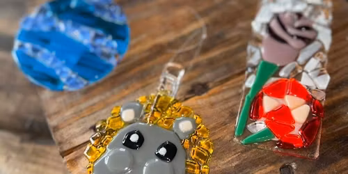 June Community Class: Summer Suncatchers