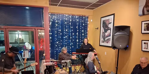 KatEGory7 Band @Port Gardner Bay Winery 