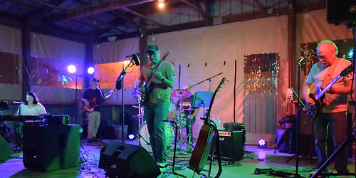 In The Middle at The Windjammer 